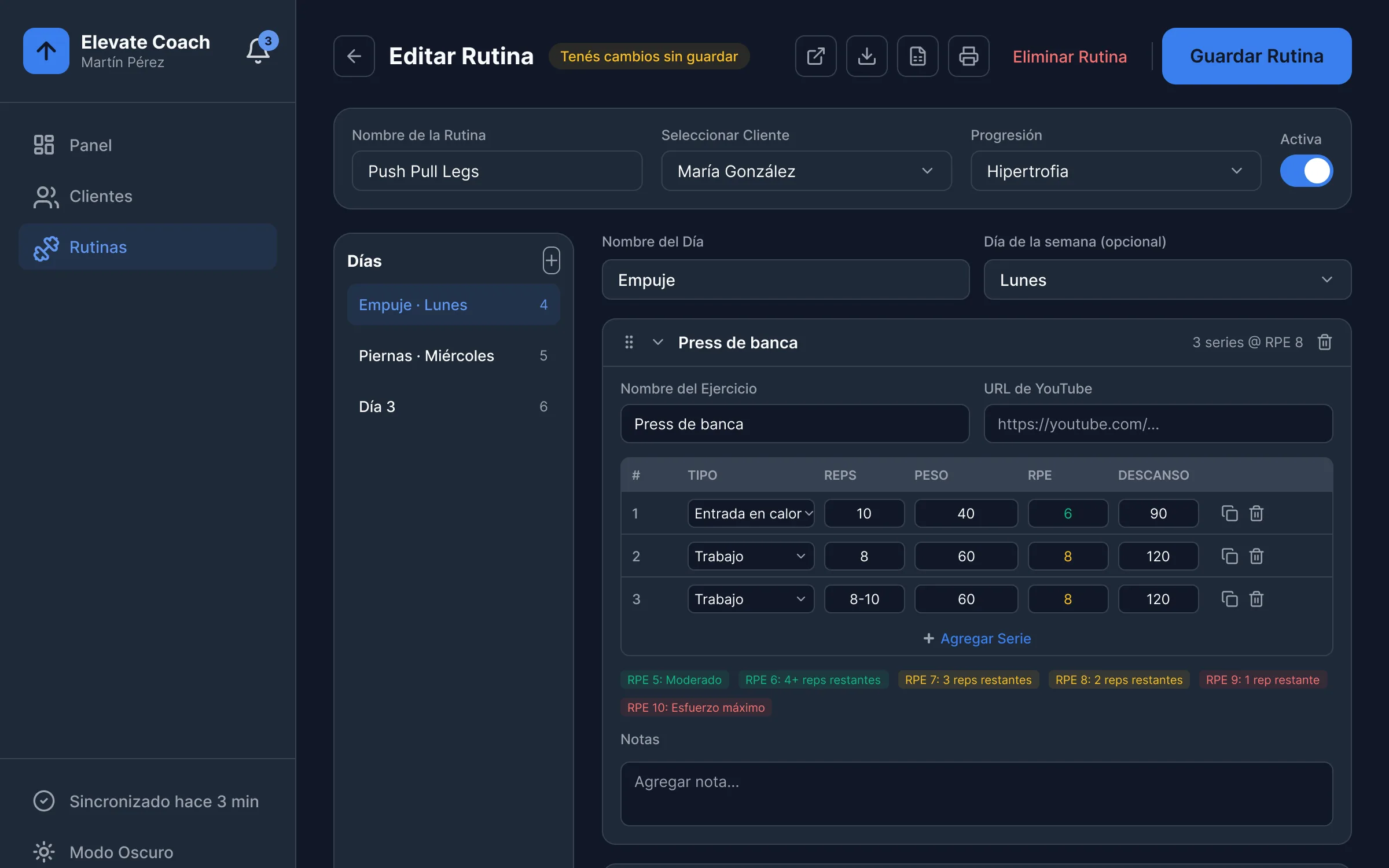 Constructor de rutinas de Elevate Coach en escritorio con días, ejercicios y series